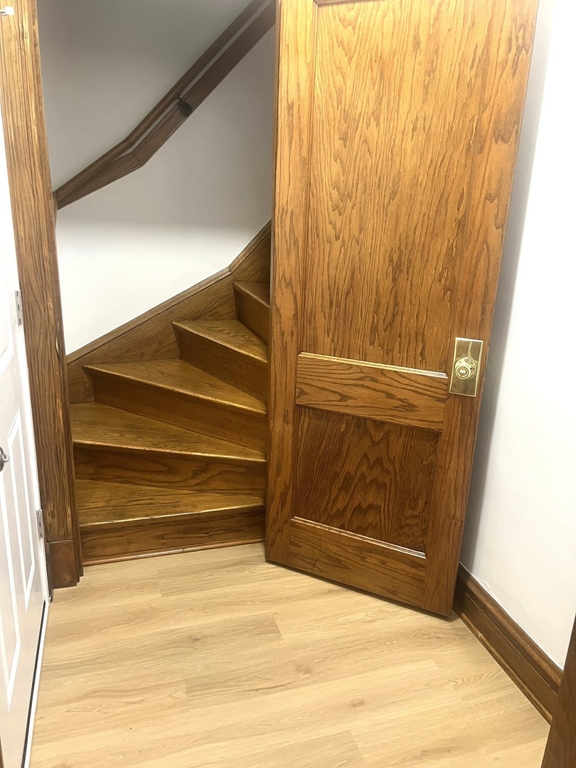 4317 S Maplewood Avenue Property Photo 10