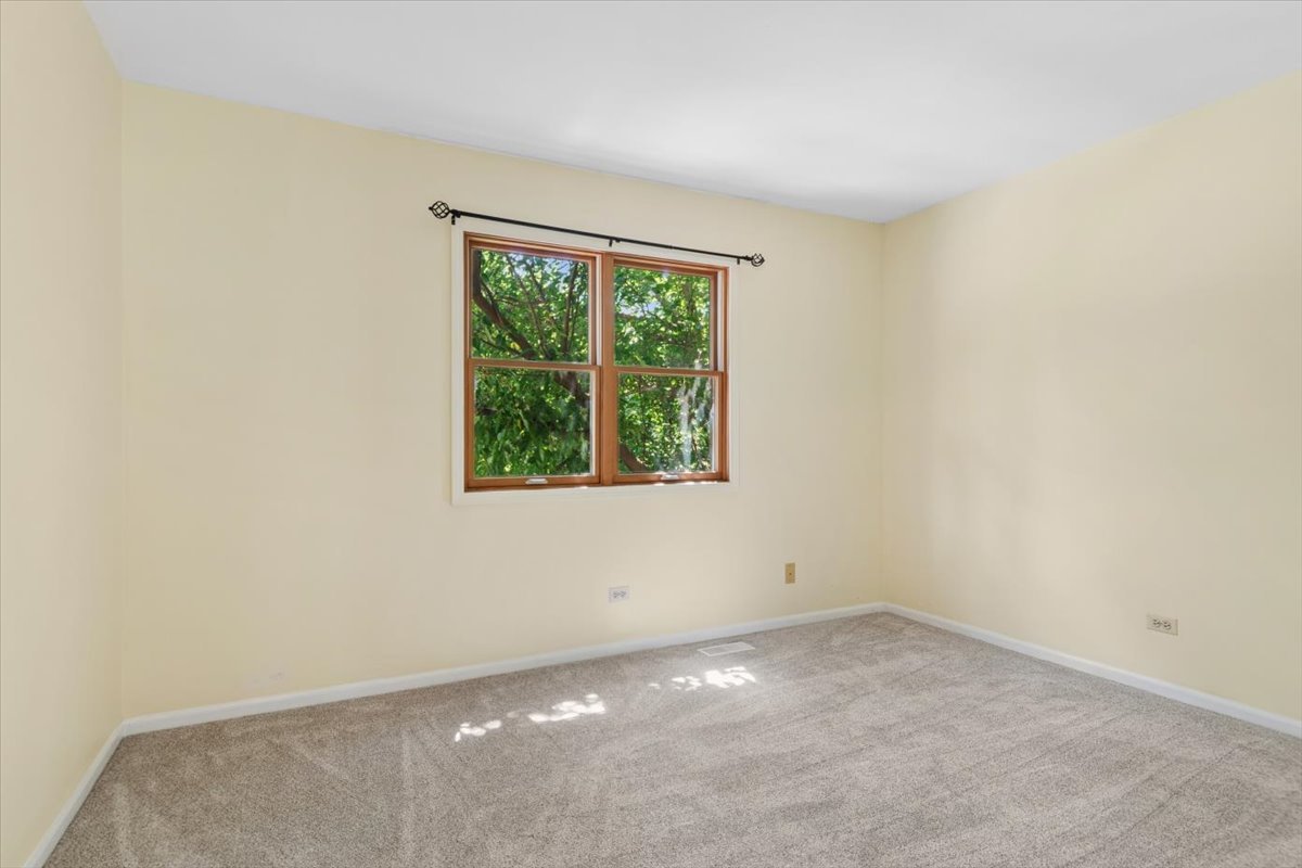 535 Chester Court Property Photo 17