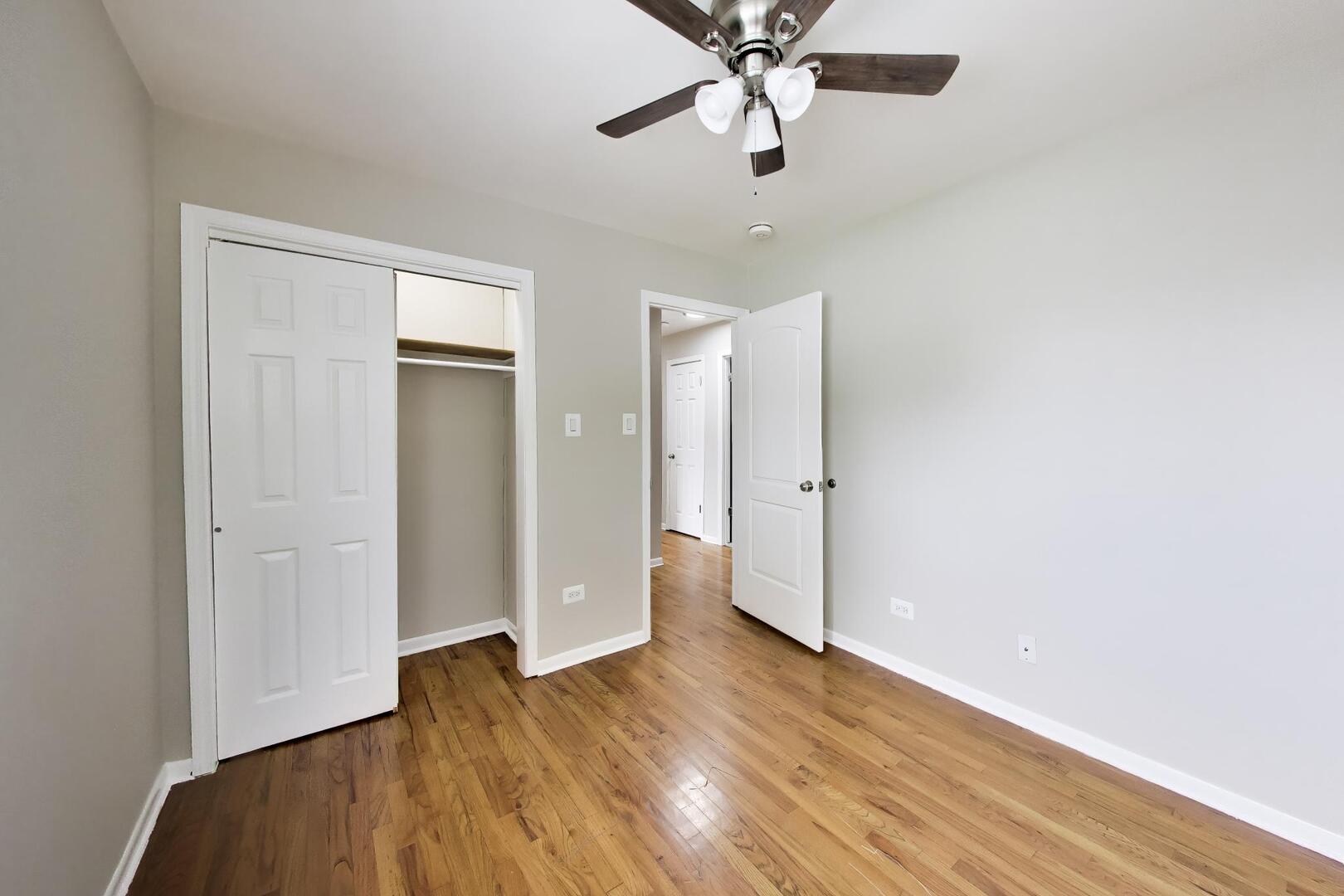 14514 University Avenue Property Photo 8