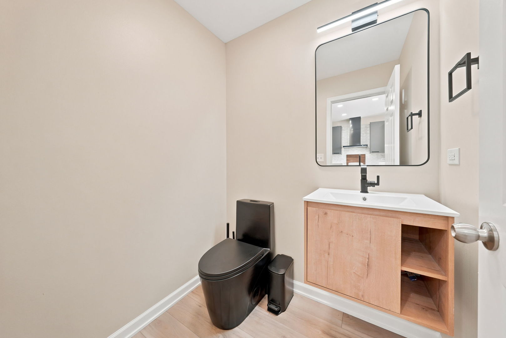 2112 S Crambourne Way 6-6 Property Photo 16