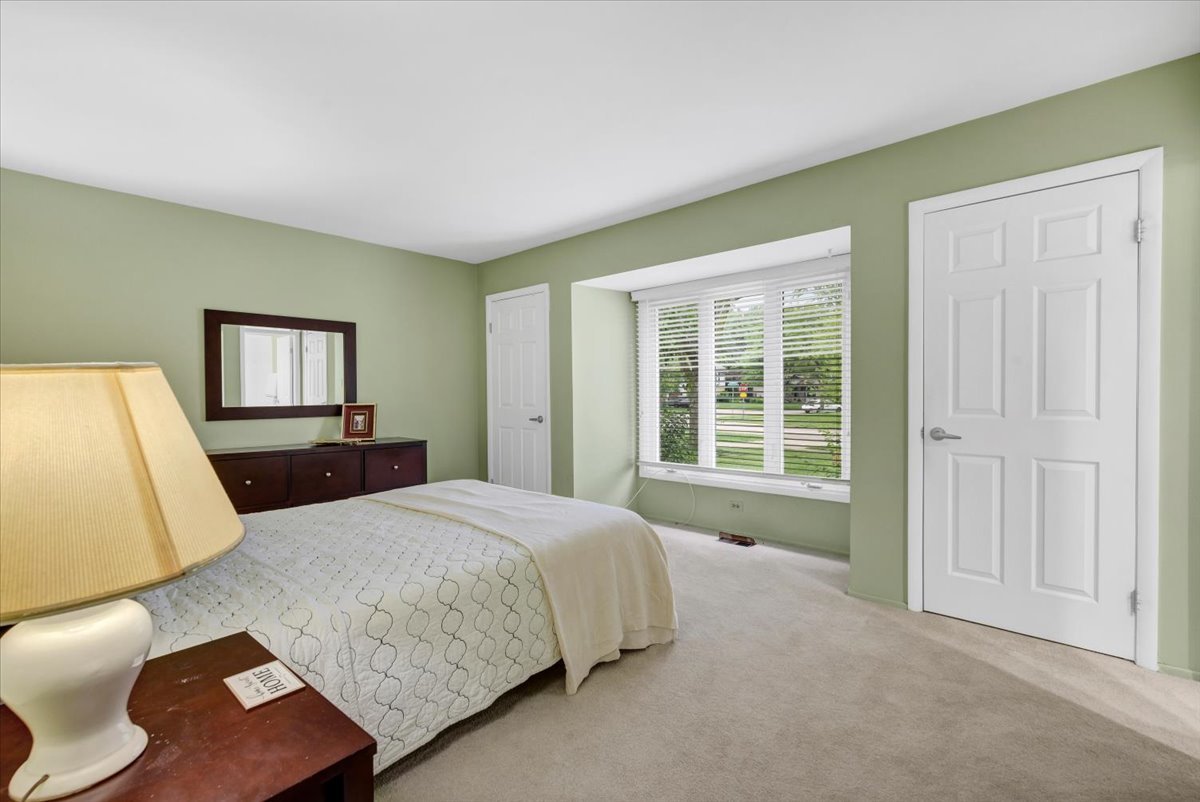 1525 Mayfield Lane Property Photo 10