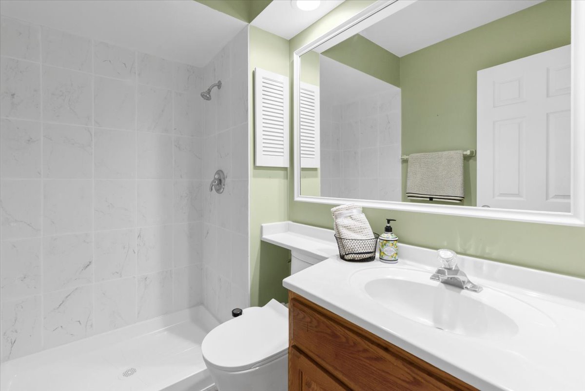 1525 Mayfield Lane Property Photo 16