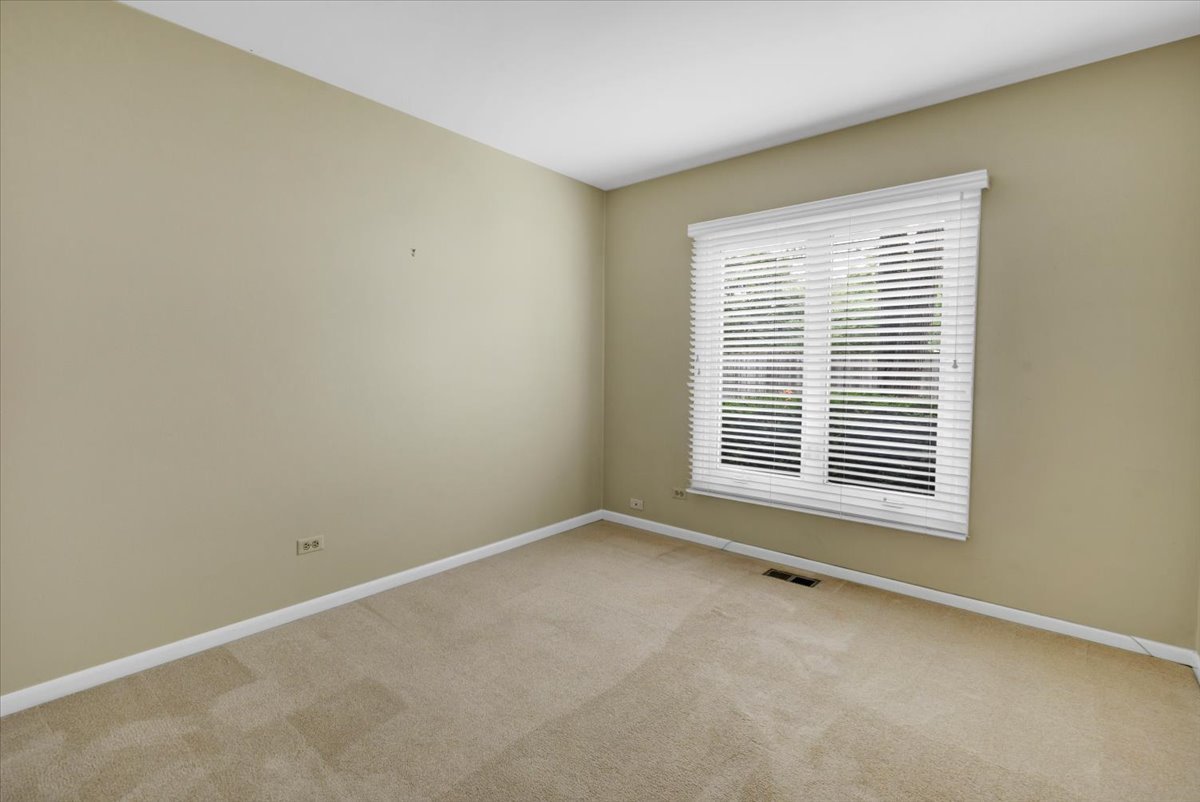 1525 Mayfield Lane Property Photo 17