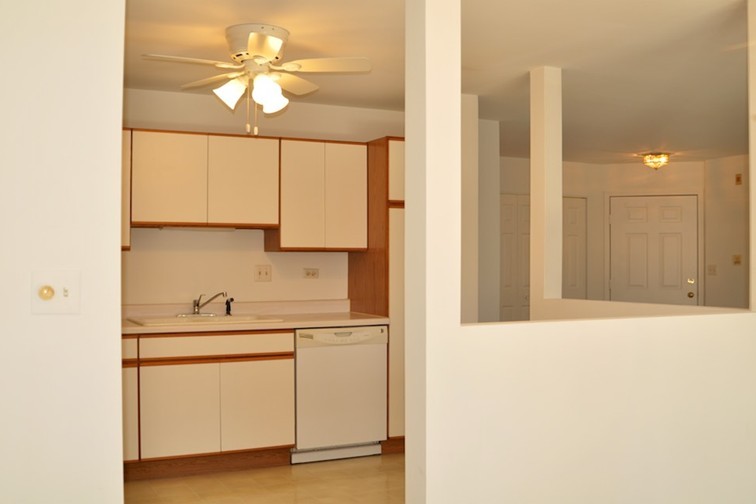 5s530 Paxton Drive A Property Photo 6