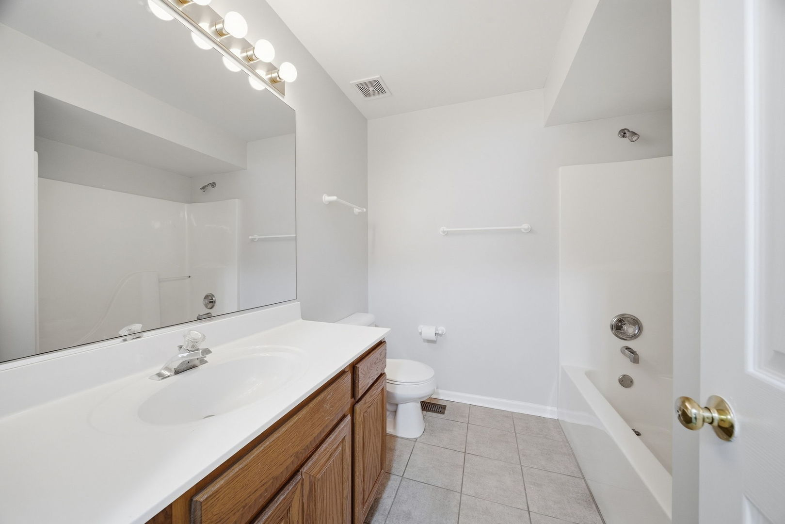 5s530 Paxton Drive A Property Photo 20