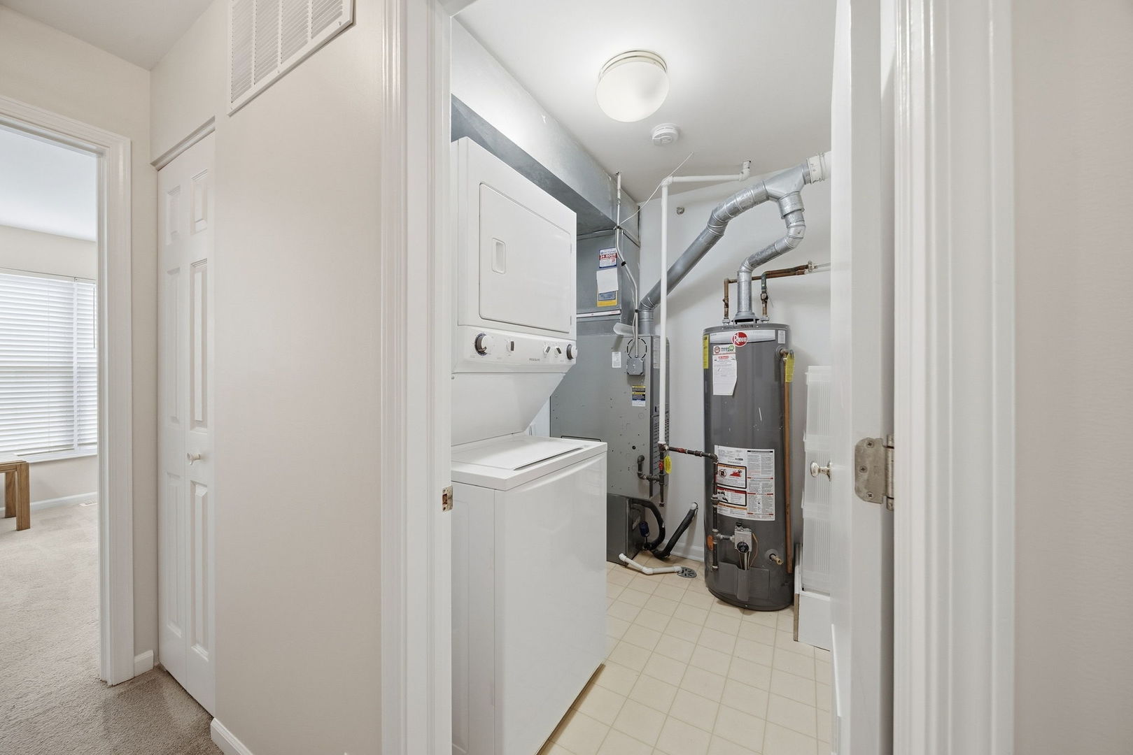 5s530 Paxton Drive A Property Photo 22