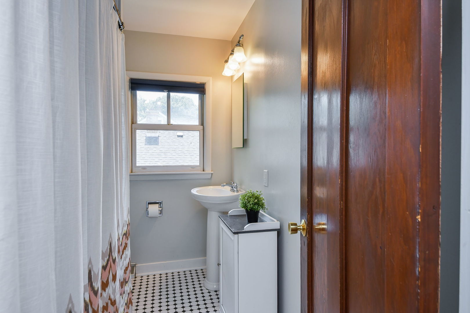 118 Logan Avenue Property Photo 18