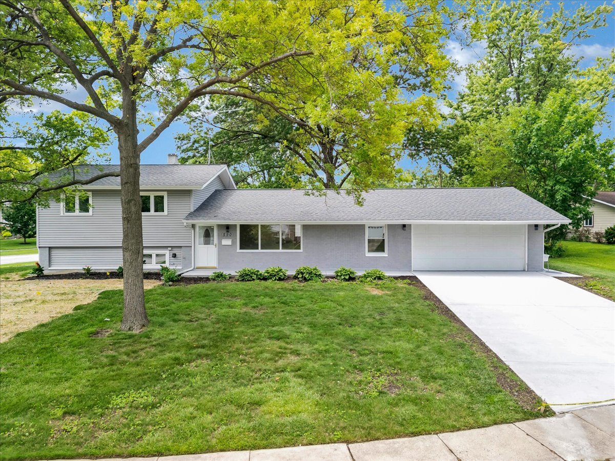590 Durham Court Property Photo 1
