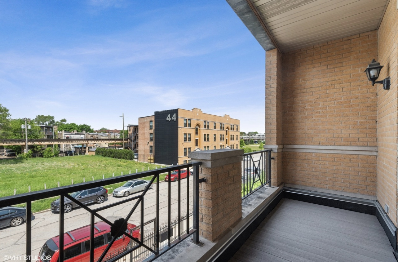 4417 S Calumet Avenue 2s Property Photo 6