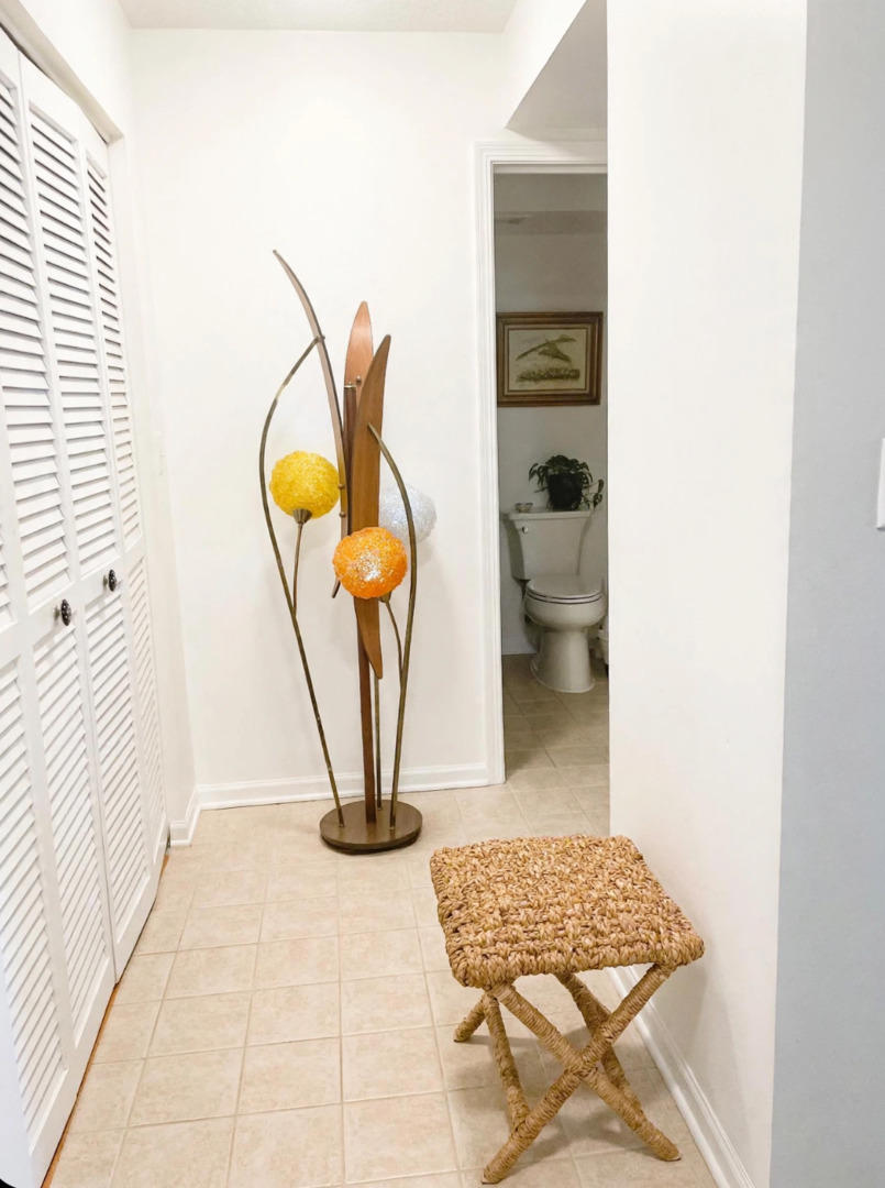 390 S Western Avenue 204 Property Photo 16