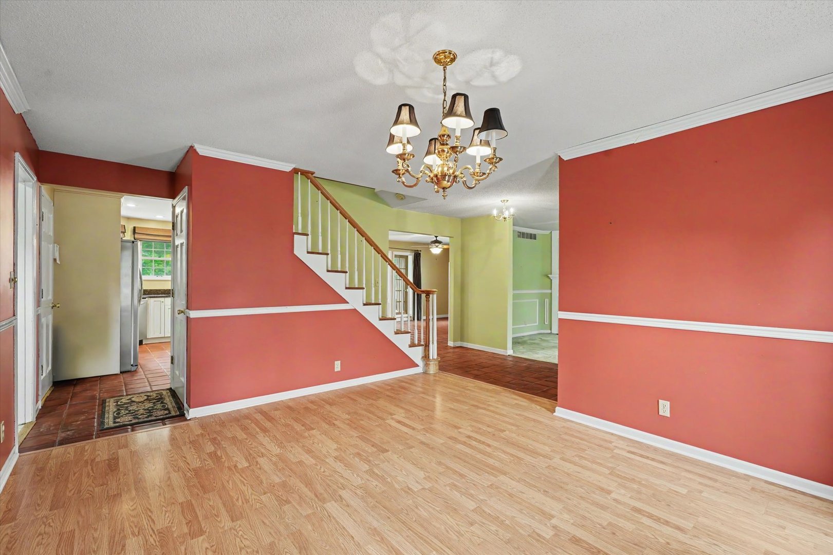 702 Cambridge Drive Property Photo 13