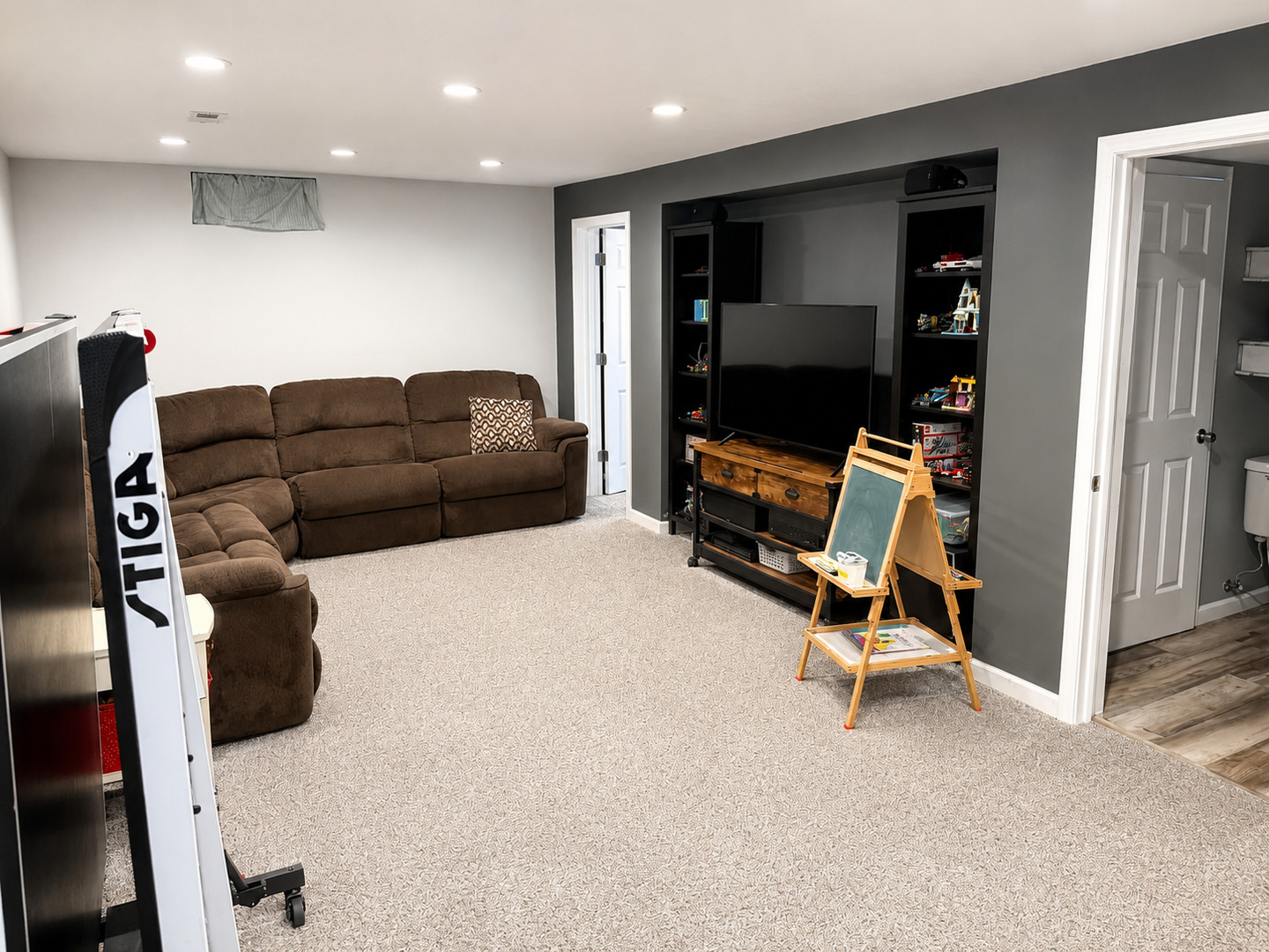 2709 Brighton Lane Property Photo 33