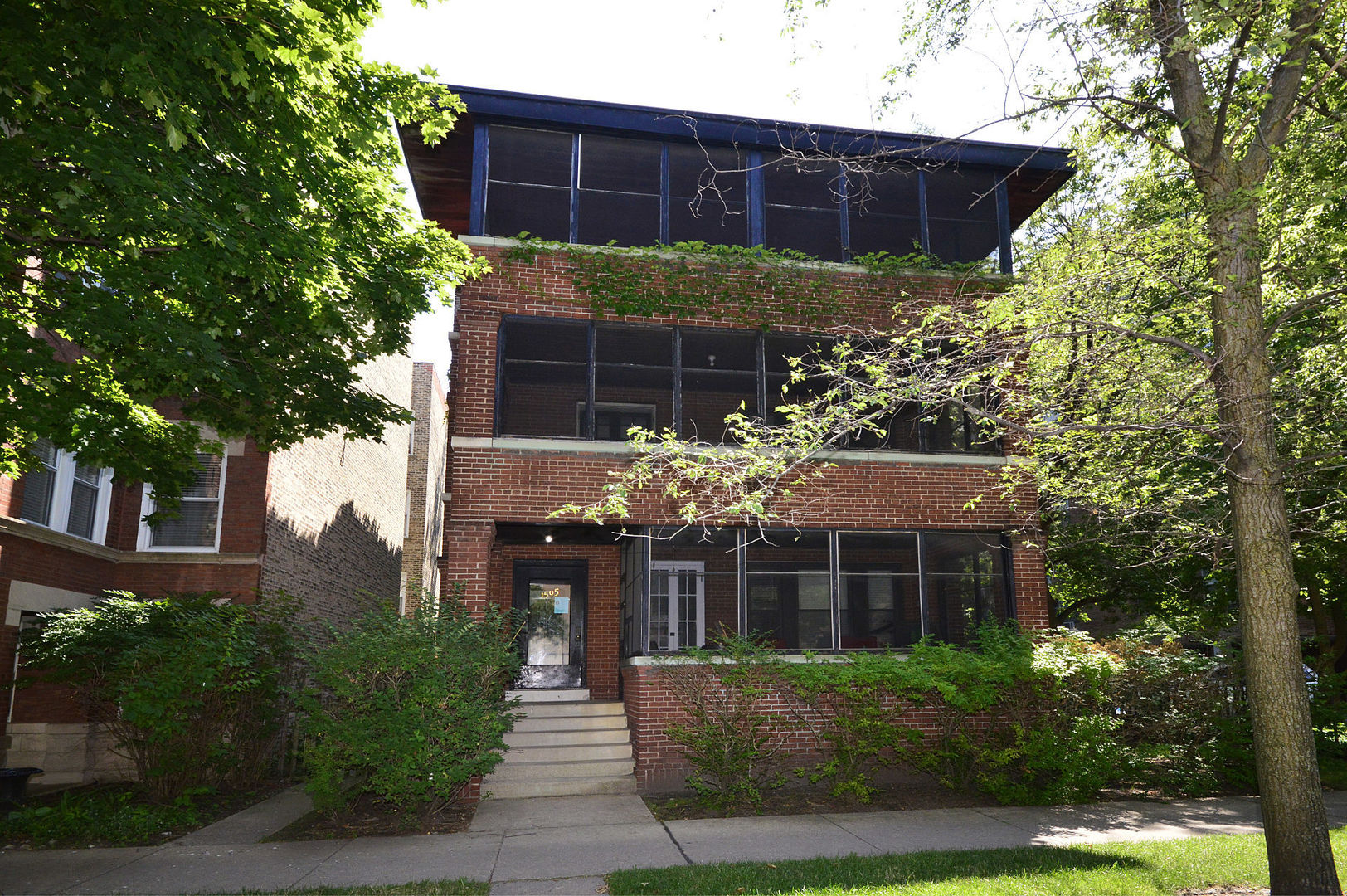 1505 Maple Avenue 3 Property Photo 1
