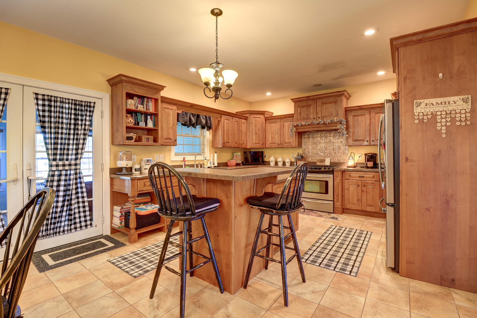 10301 Laurel Lane Property Photo 10