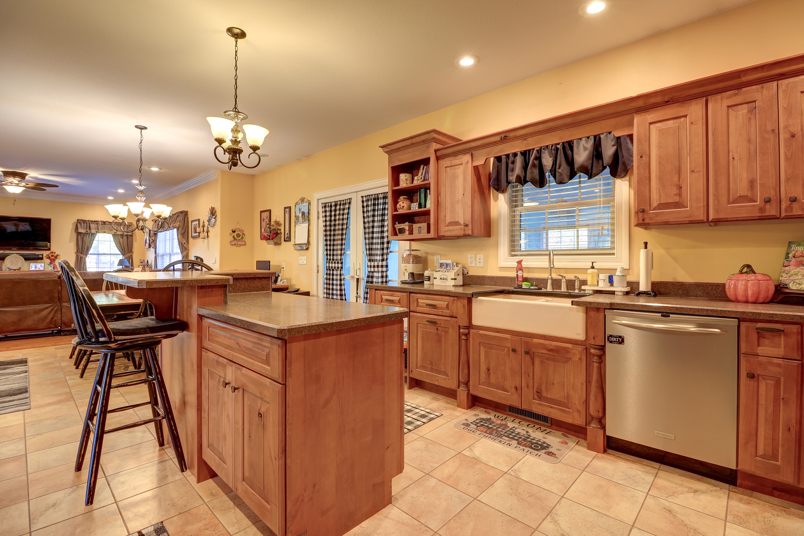 10301 Laurel Lane Property Photo 11