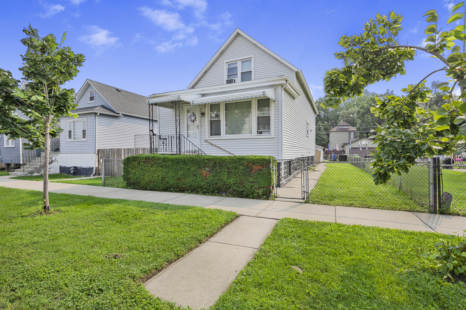 13151 S Burley Avenue Property Photo 1