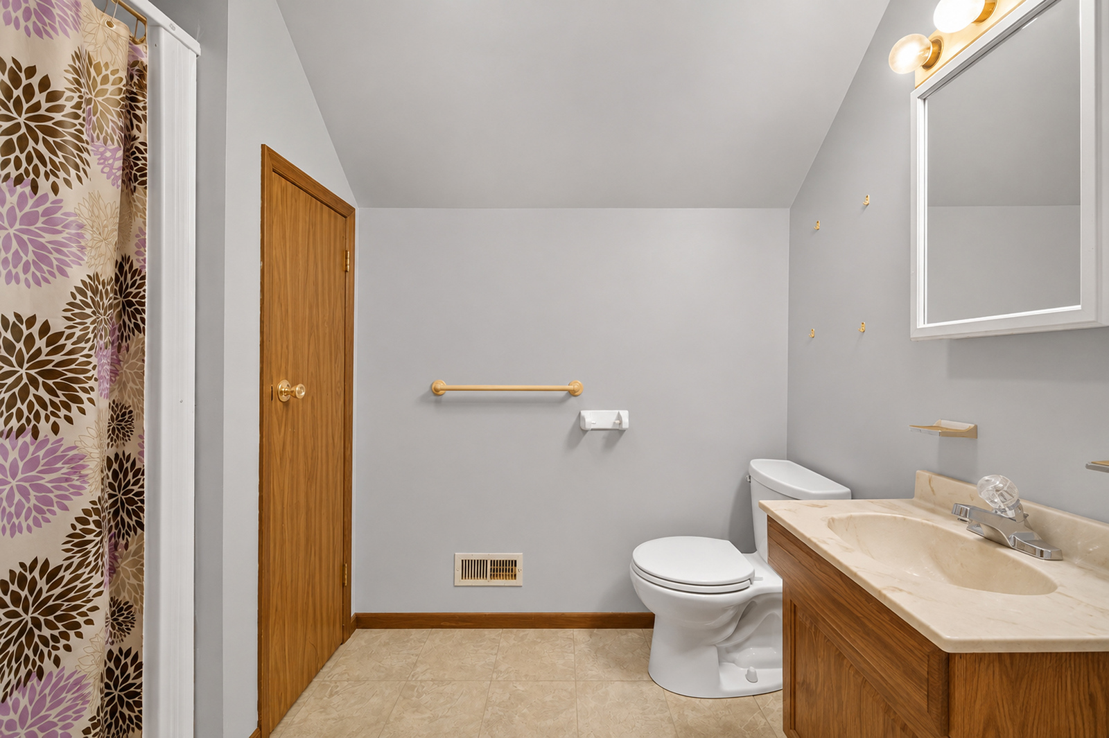 13151 S Burley Avenue Property Photo 12
