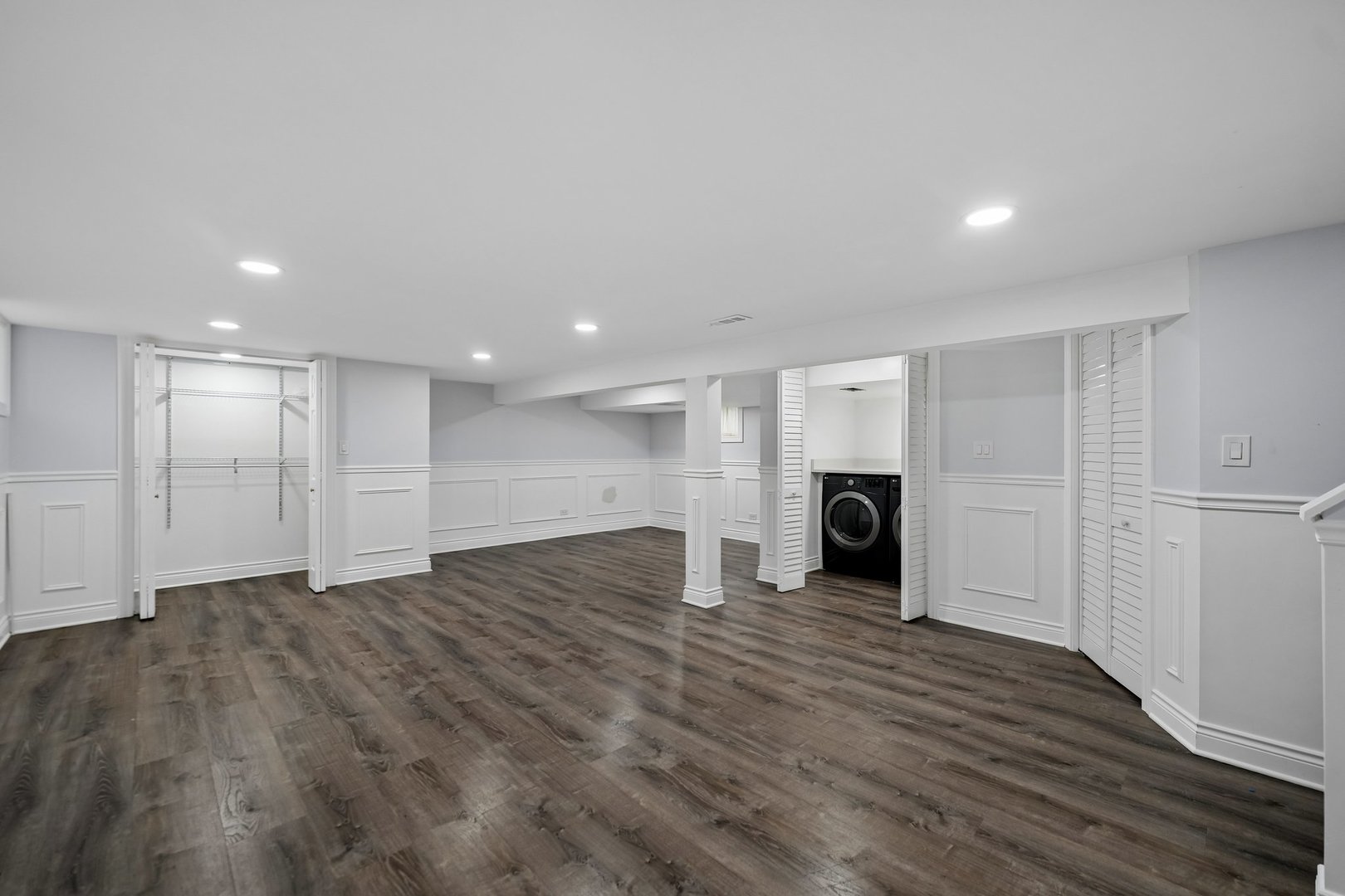 5601 S Sayre Avenue Property Photo 20
