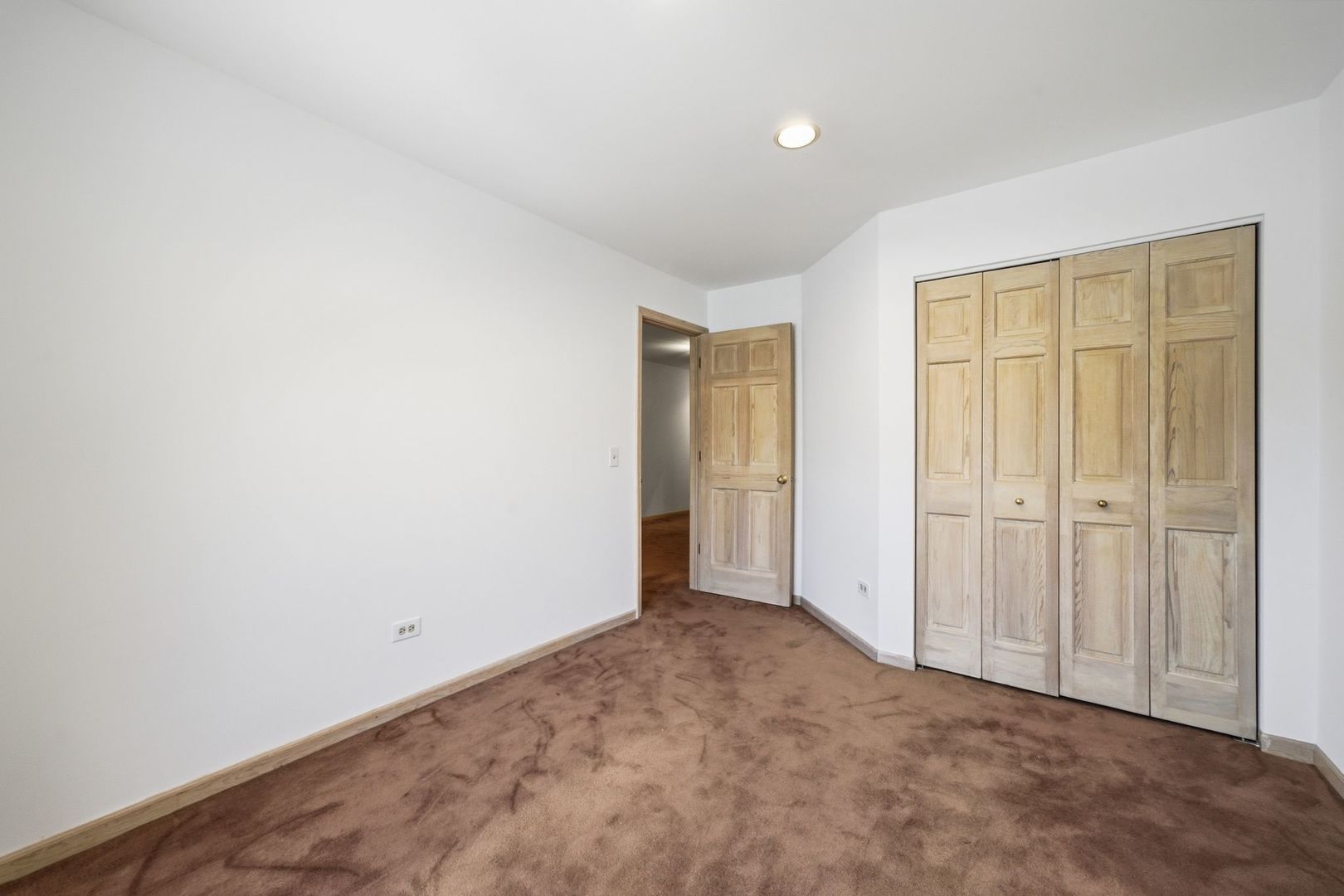 4262 W Thorndale Avenue Property Photo 26