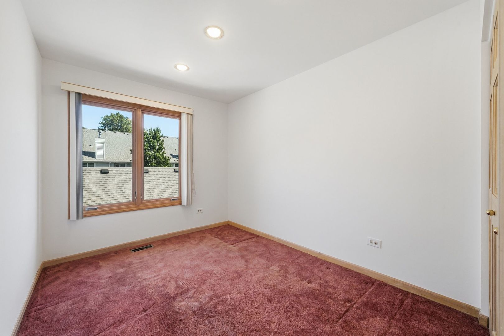 4262 W Thorndale Avenue Property Photo 27