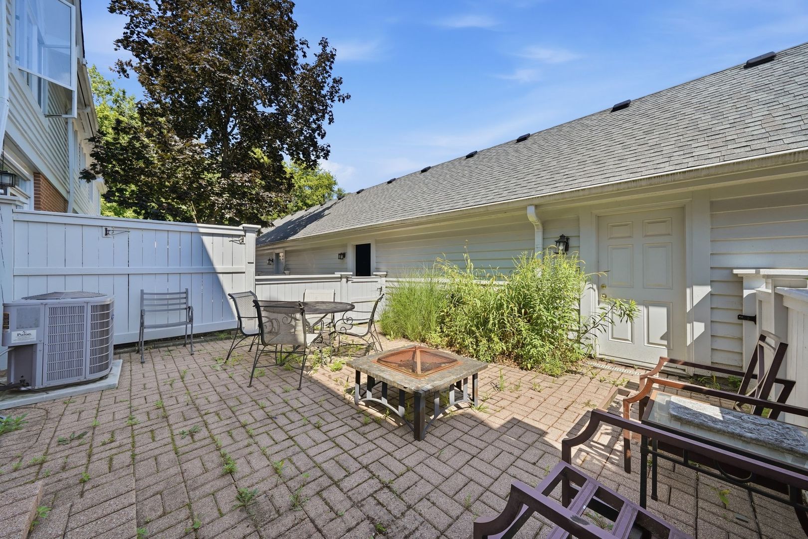 4262 W Thorndale Avenue Property Photo 34
