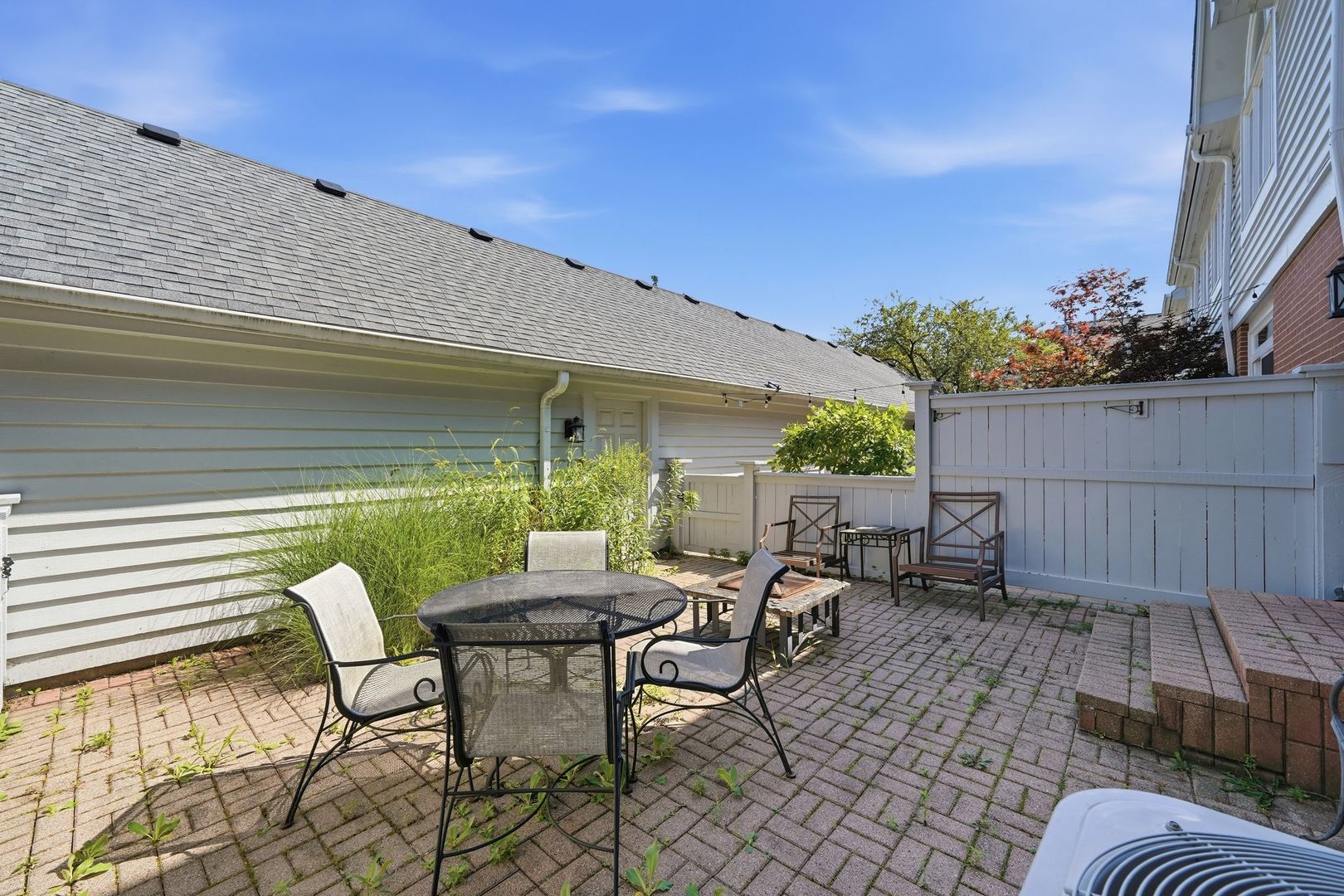 4262 W Thorndale Avenue Property Photo 37
