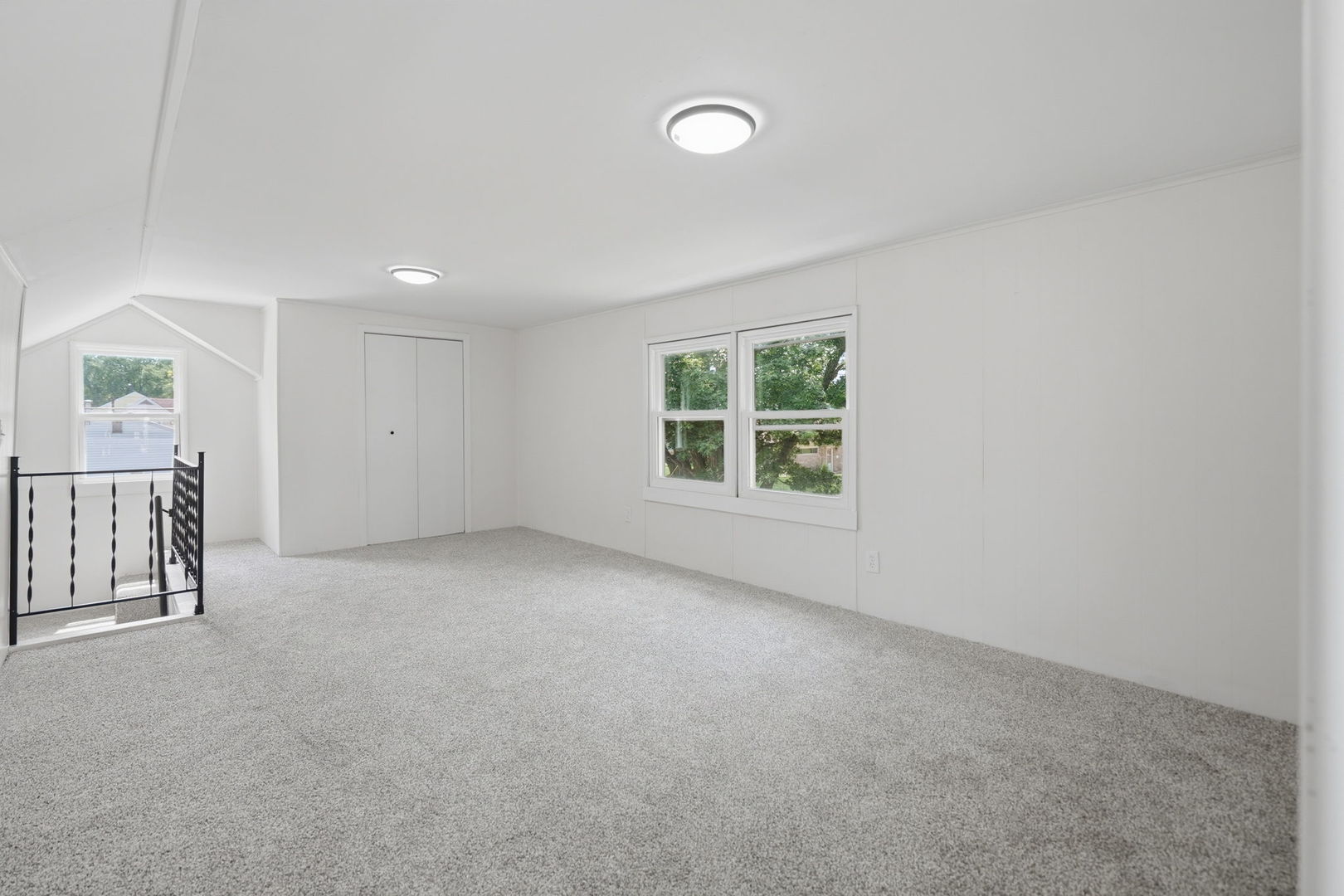 2055 36th Street Property Photo 15