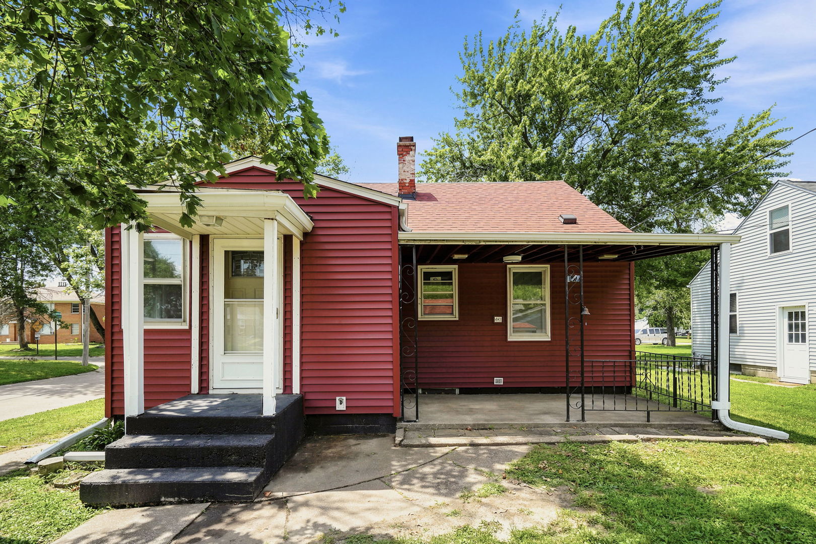 2055 36th Street Property Photo 19