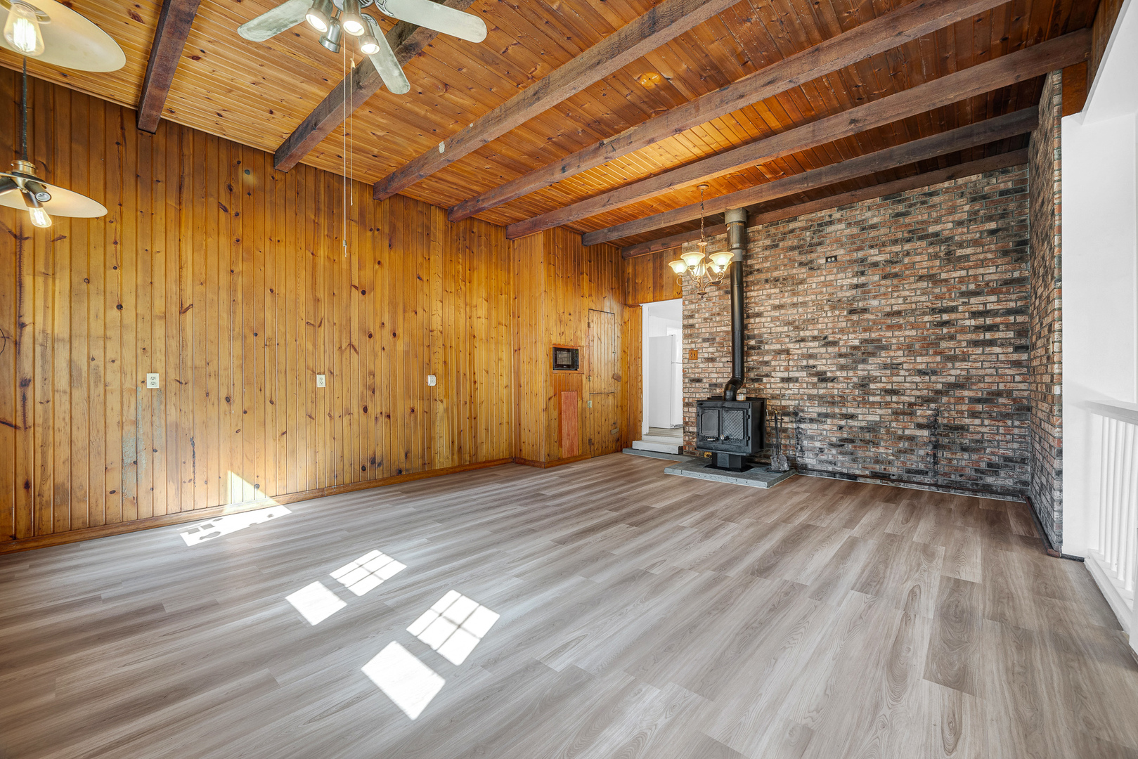 207 E North Street Property Photo 12