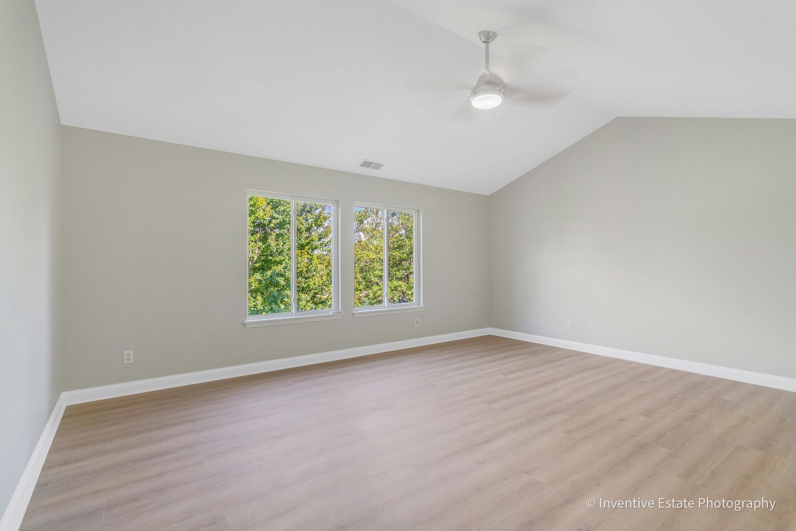 357 Wedgewood Circle Property Photo 11