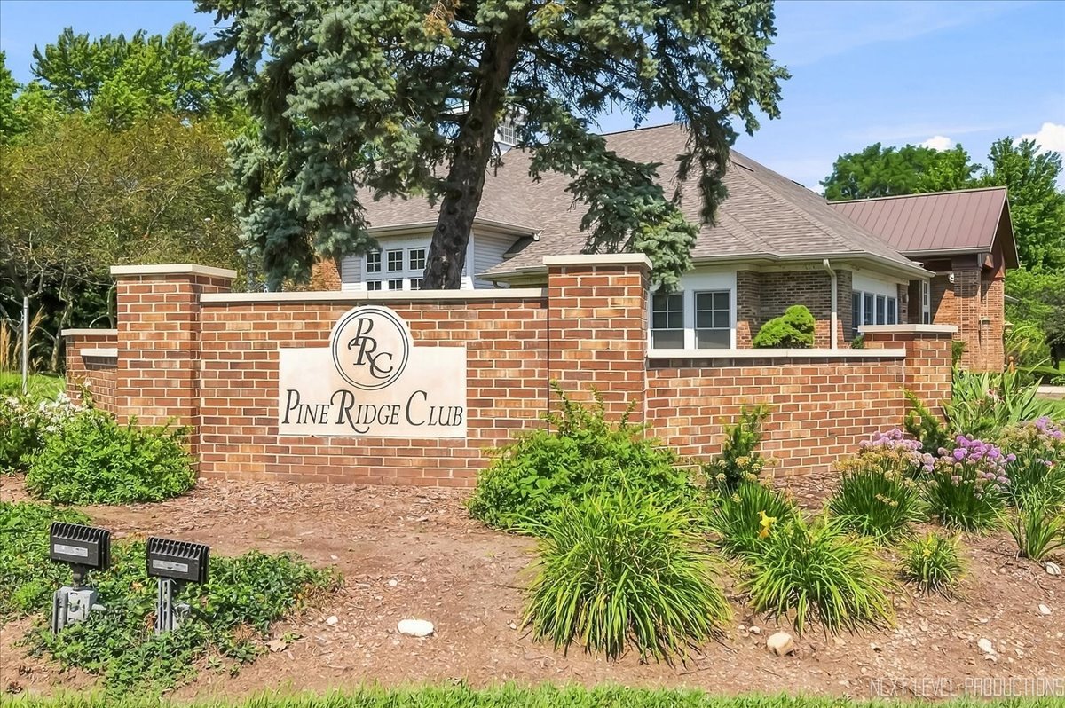 12722220 Property Photo 1