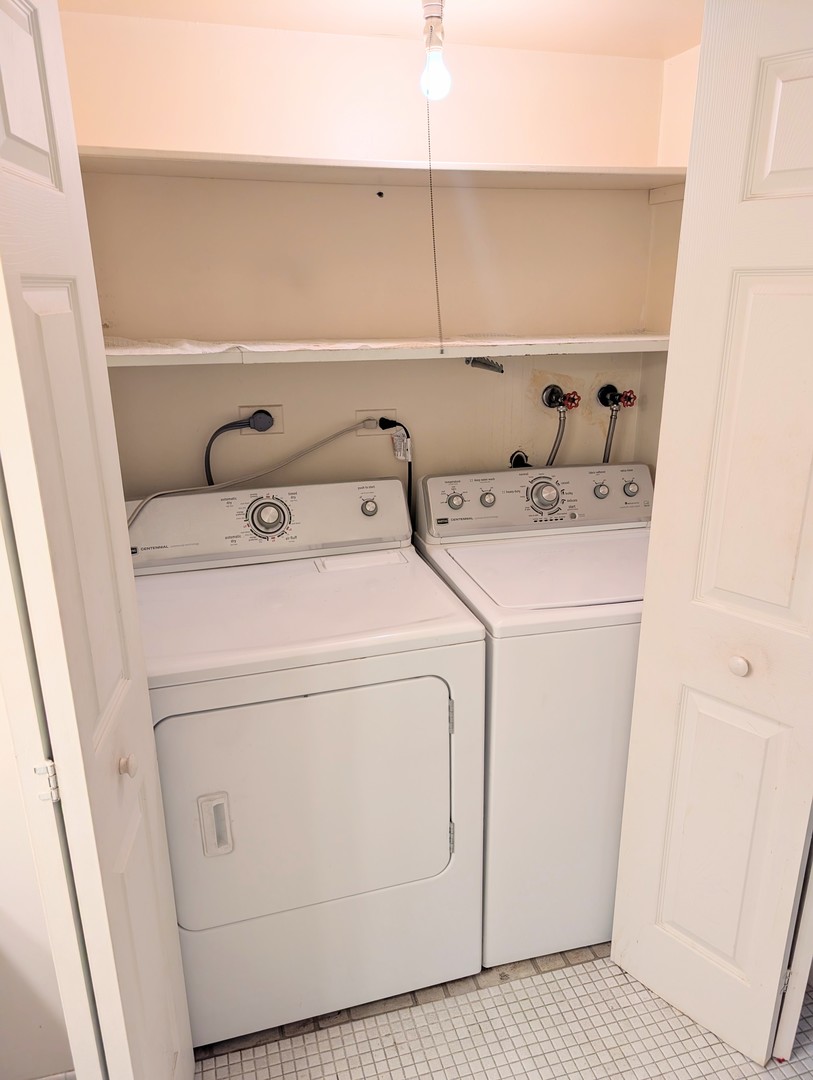 3505 Lakeview Drive 104 Property Photo 11