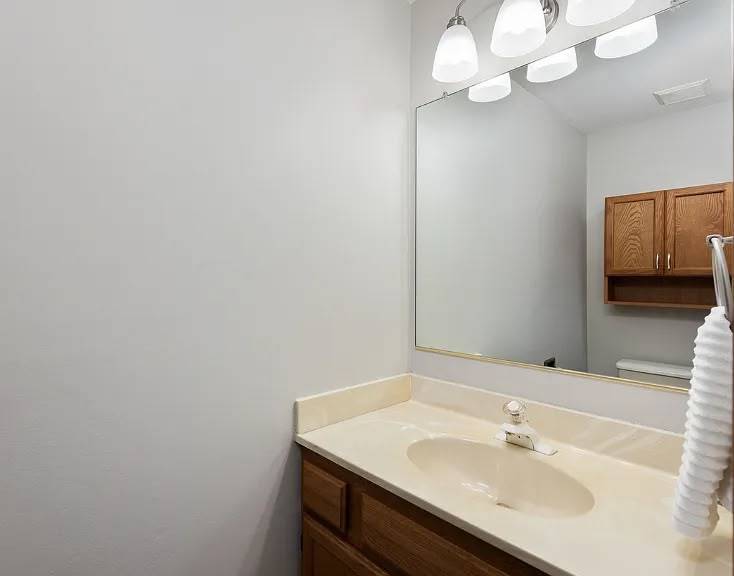 27w220 Chelsea Circle Property Photo 17