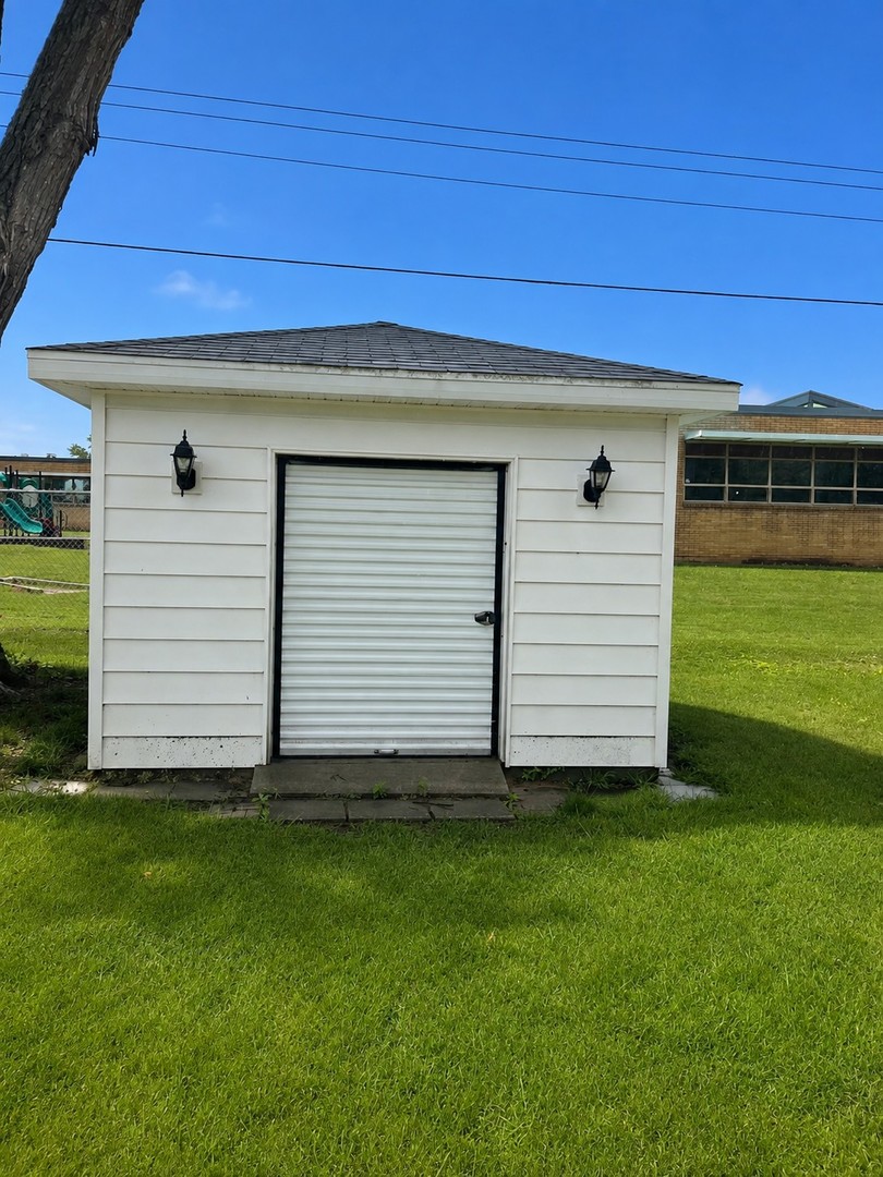532 Riley Drive Property Photo 3