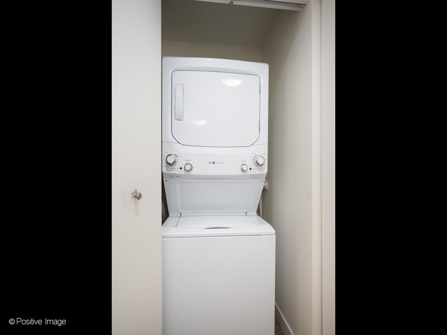 130 N Garland Court 2310 Property Photo 22