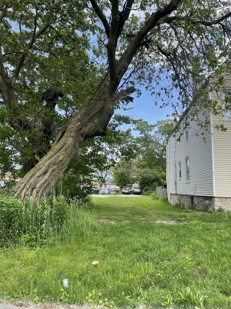 6819 S May Street Property Photo 1