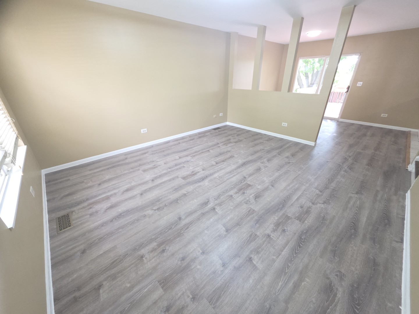 1705 Lake Pointe Drive Property Photo 2