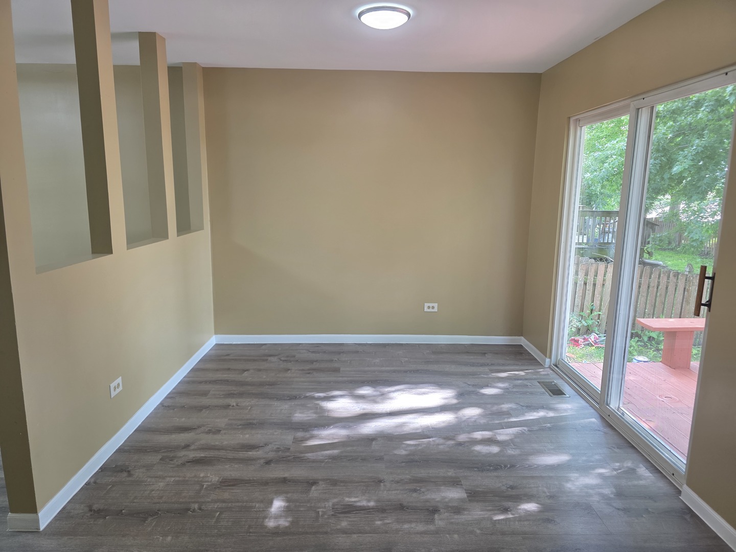 1705 Lake Pointe Drive Property Photo 5