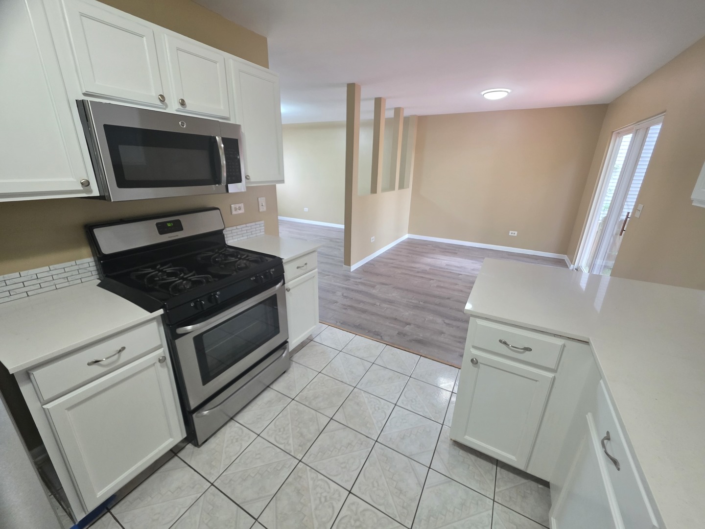 1705 Lake Pointe Drive Property Photo 9