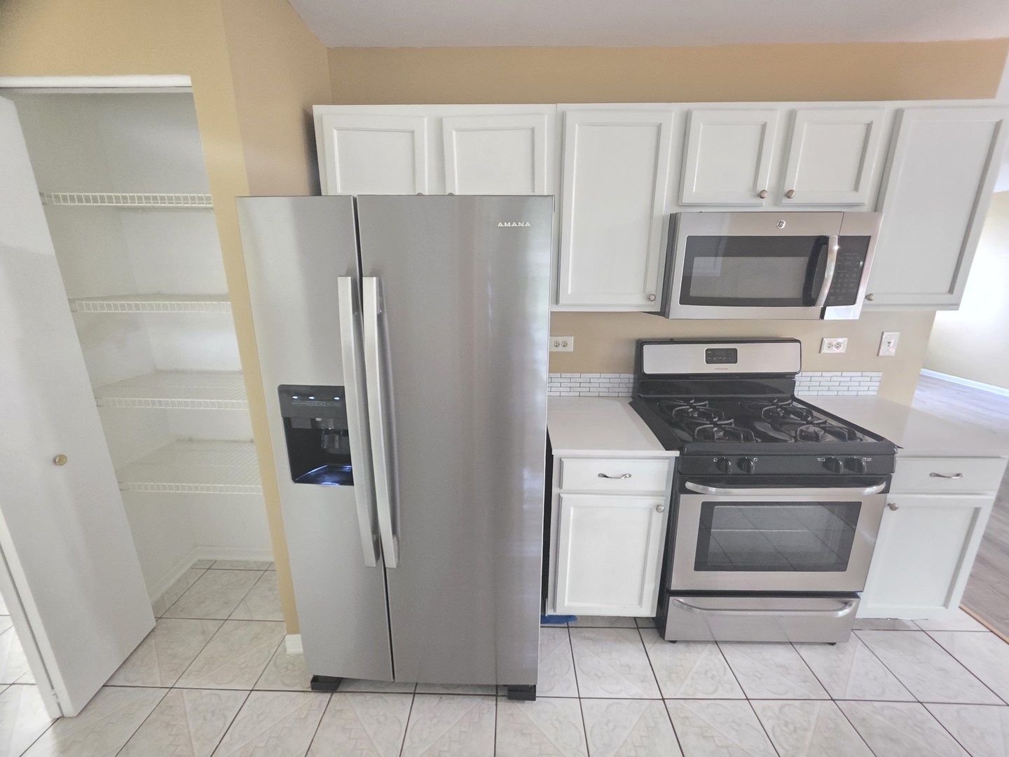 1705 Lake Pointe Drive Property Photo 10