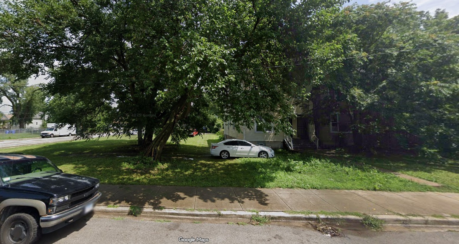 6803 S May Street Property Photo 1