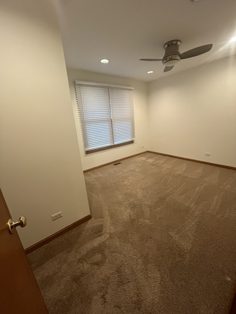 3s572 Haylett Avenue Property Photo 16