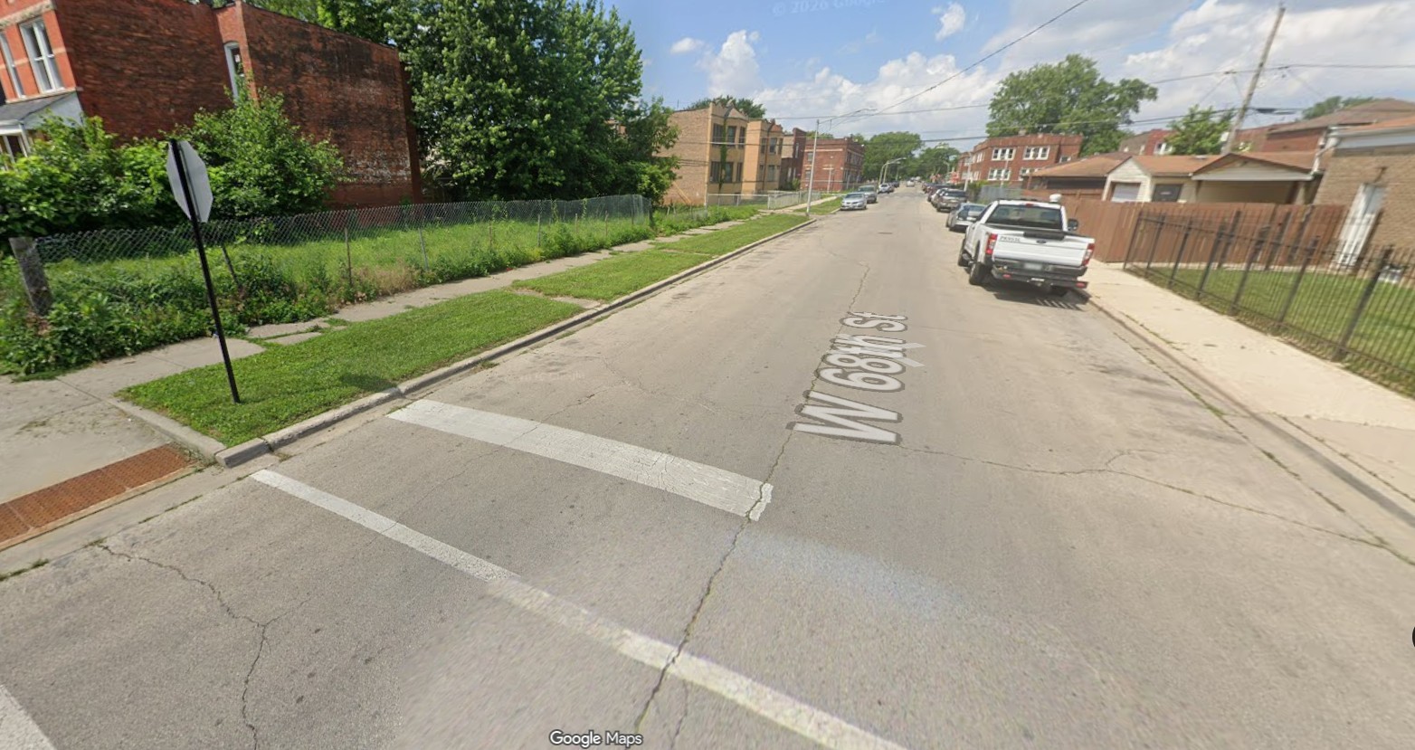 933 W 68th Street Property Photo 1