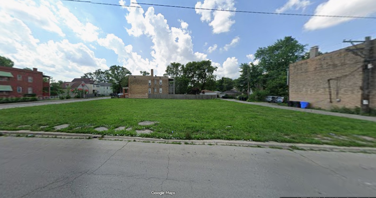 833 W 68th Street Property Photo 2