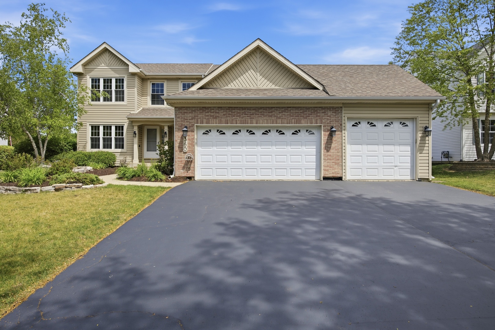 360 Winding Canyon Way Property Photo 1