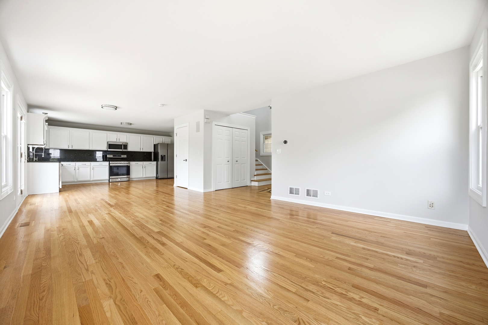 360 Winding Canyon Way Property Photo 7