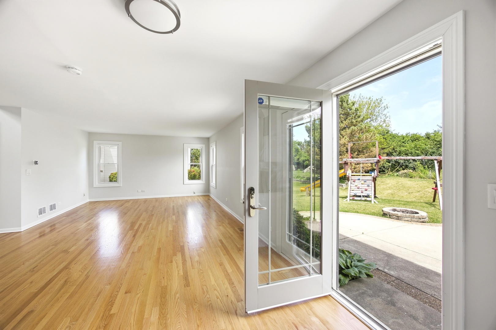 360 Winding Canyon Way Property Photo 11