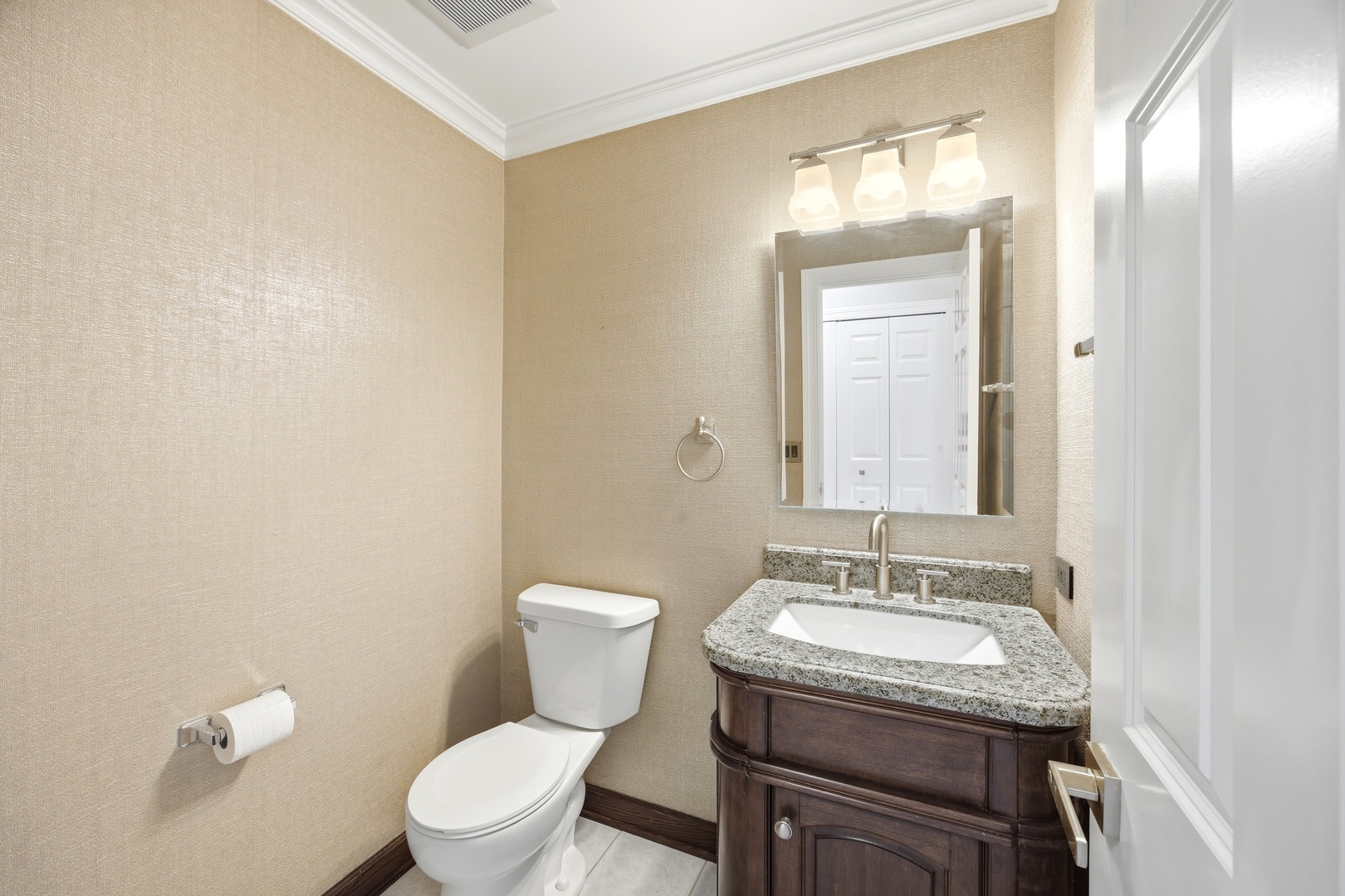 360 Winding Canyon Way Property Photo 12