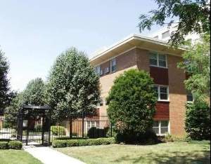 7536 N Ridge Boulevard 3e Property Photo 2