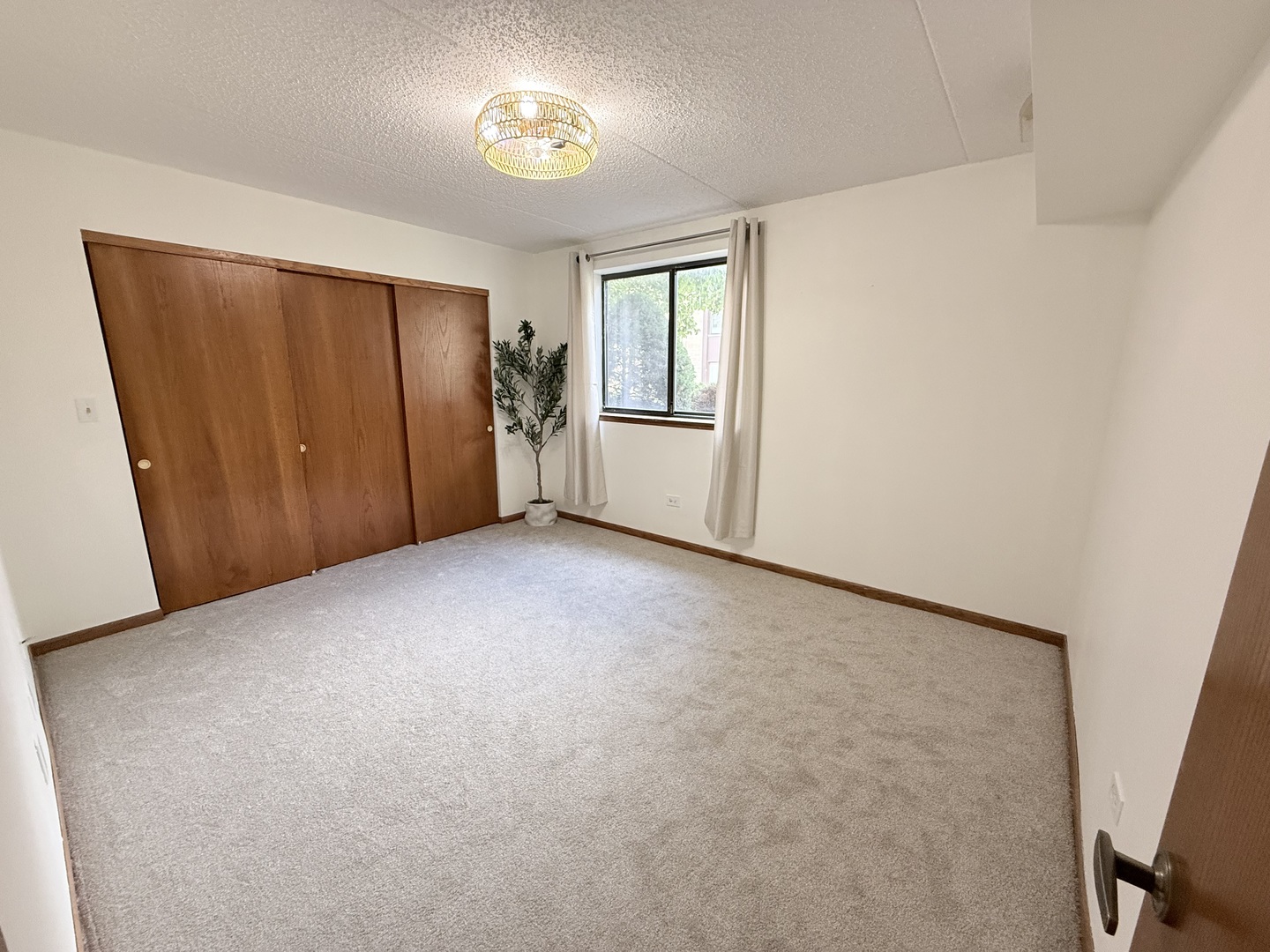 103 Caterpillar Drive 1c Property Photo 12